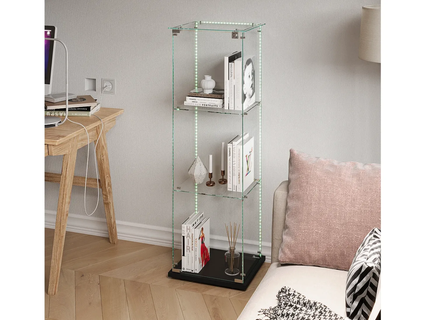 Vitrine simples aberta com três níveis + base preta com lacado incolor